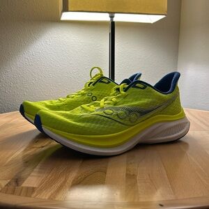 Saucony Endorphin Speed 5